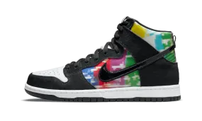 SB Dunk High TV Signal